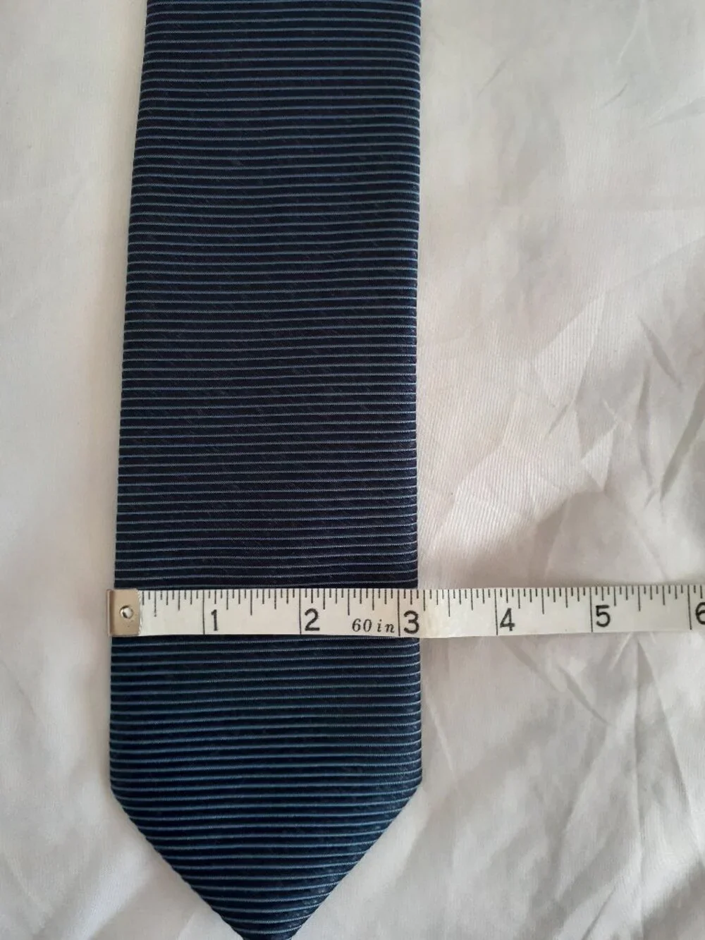 Uomo Italy Men's tie blue line pattern